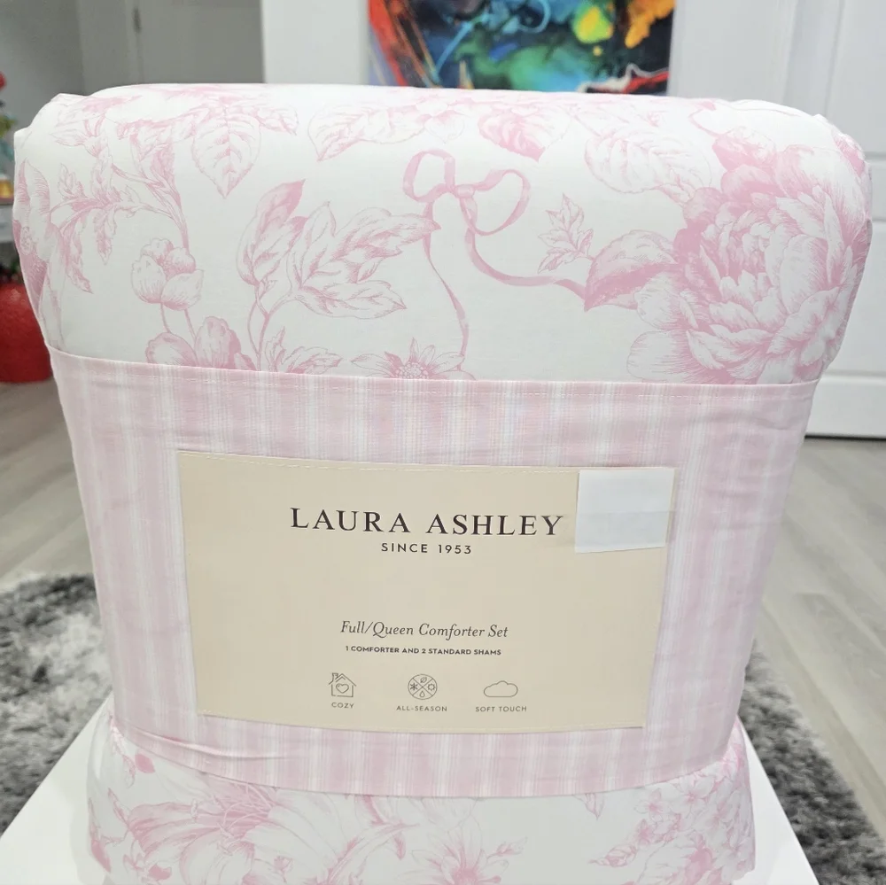 Laura Ashley Pink Bow Queen Comforter Set